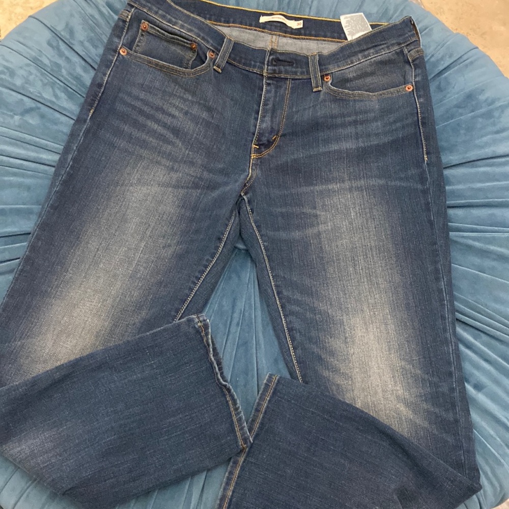 Levi’s boyfriend jeans